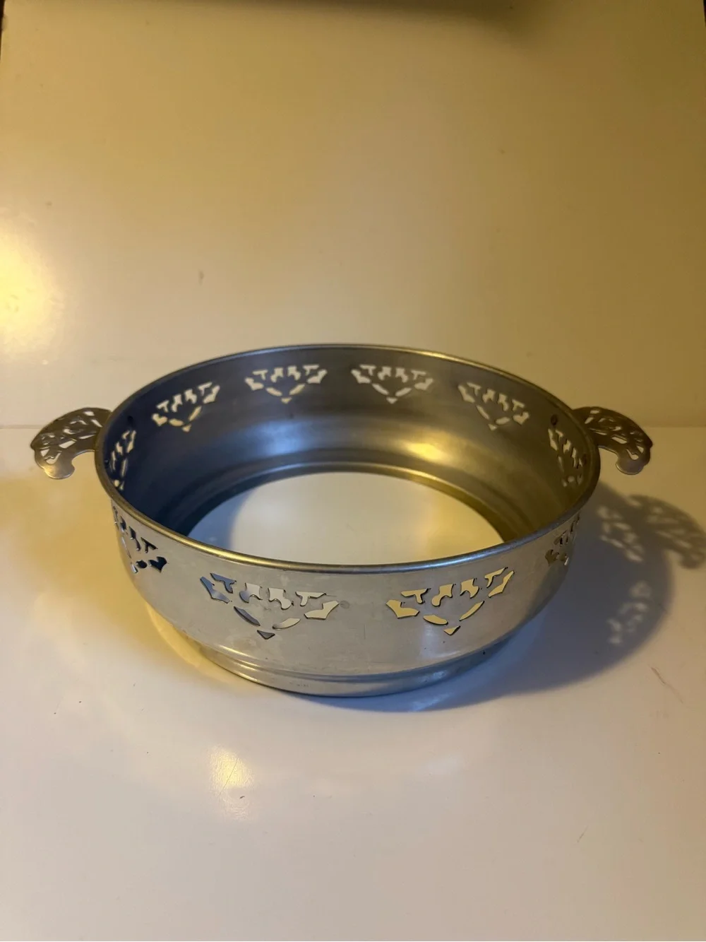 Vintage Forman Inc Brooklyn NY Pyrex 2 Qt Casserole Dish Silver Metal Holder Lid